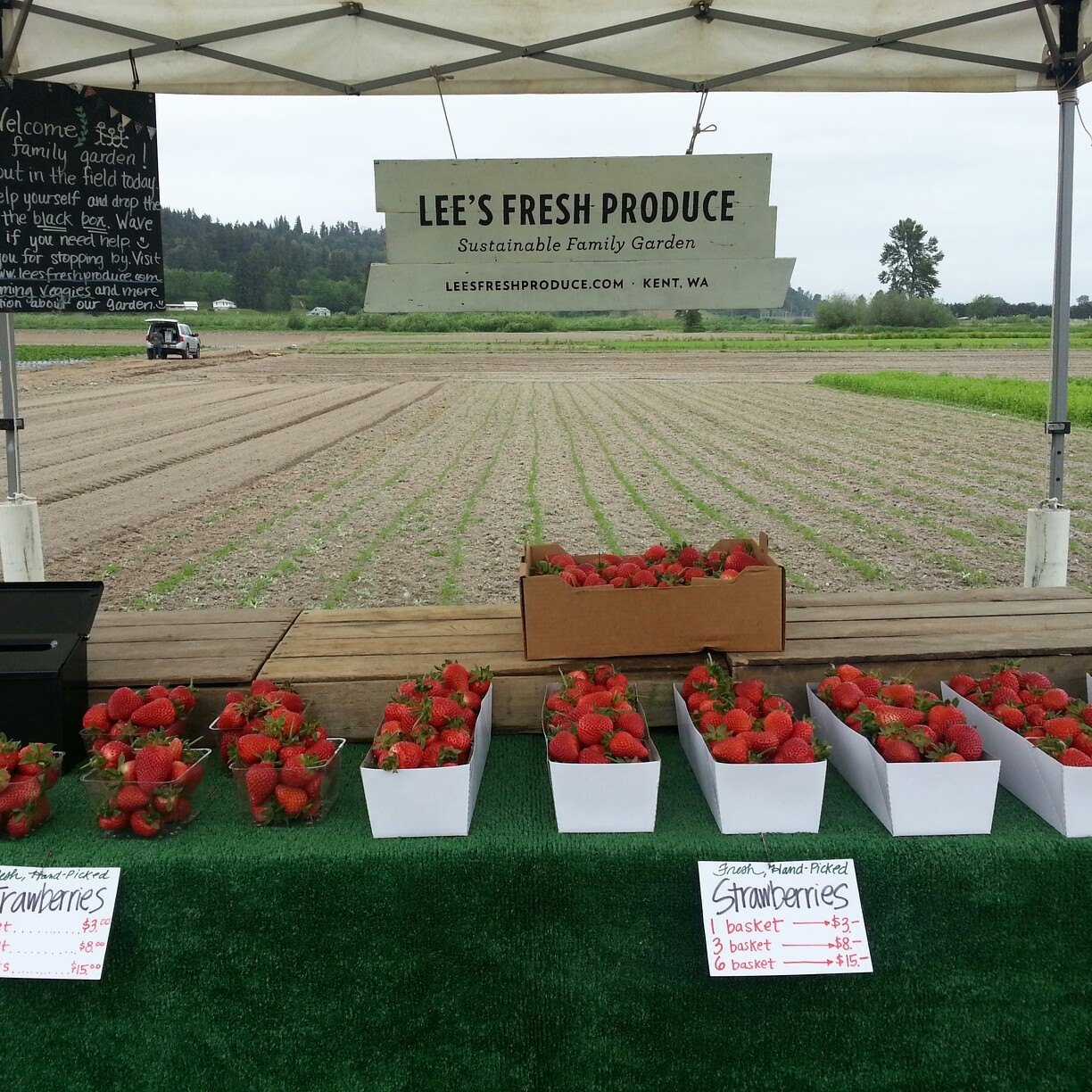 Lee Family Farm - Pike Place Market